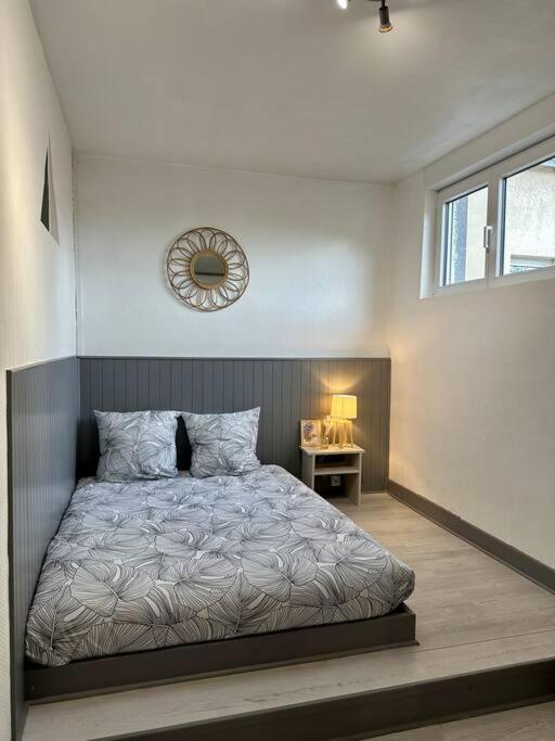 Appartement Joli Studio A 3 Min De La Gare à Bourg-en-Bresse Extérieur photo